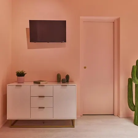 דירה After8-flamingo *